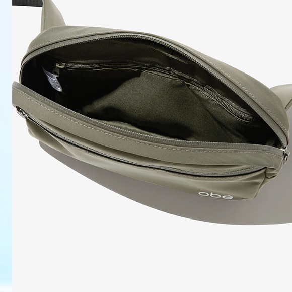 obé Waist Pack Olive - Picture 3 of 5